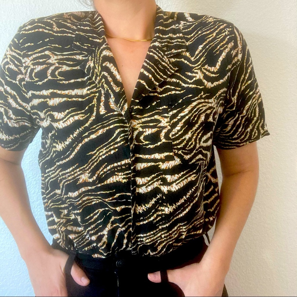 Vintage Tiger Animal Print Swirl Button Down Top